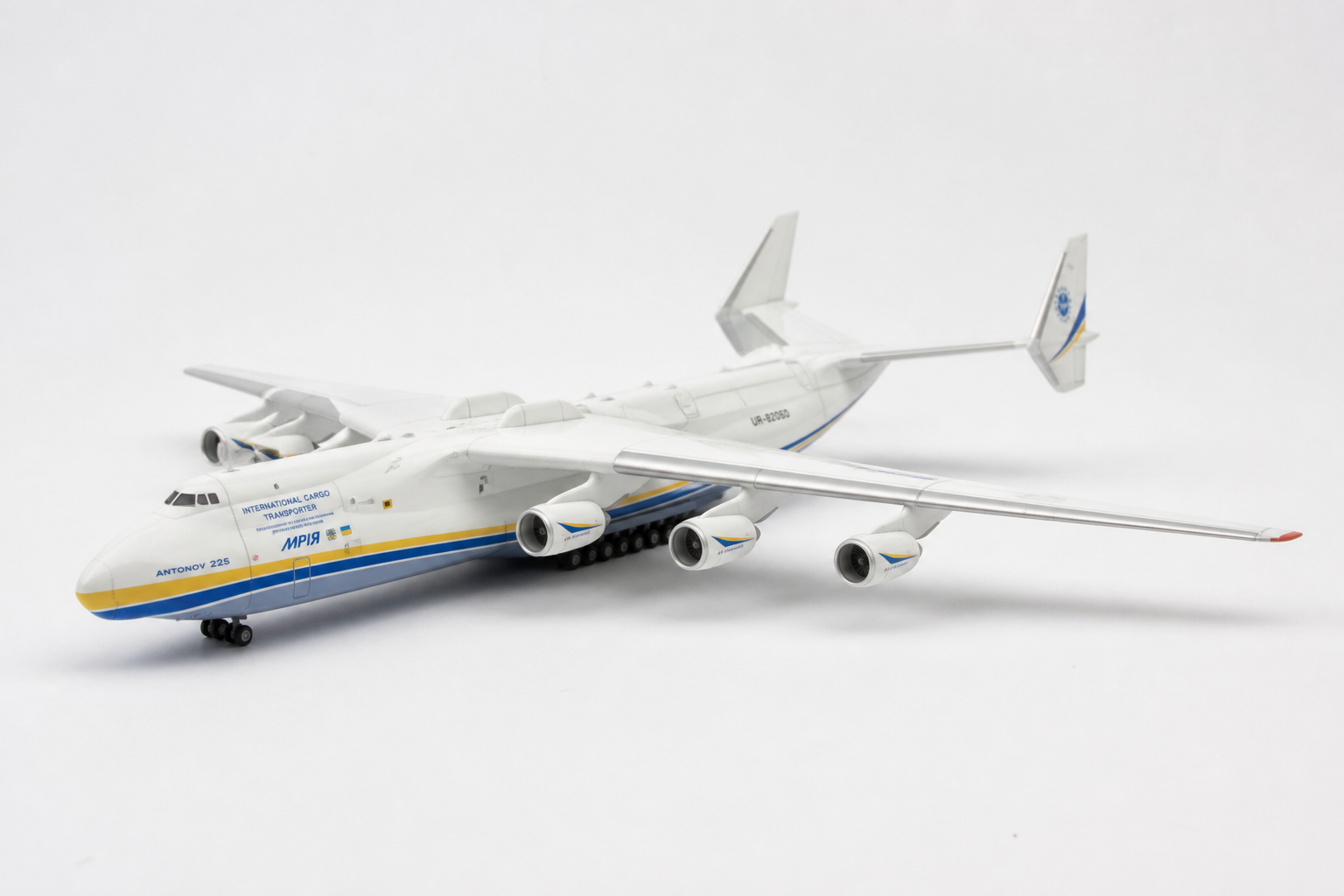 安东诺夫 An-225 姆里亚 - 1: إلهام التصميم الإبداعي للطباعة ثلاثية الأبعاد