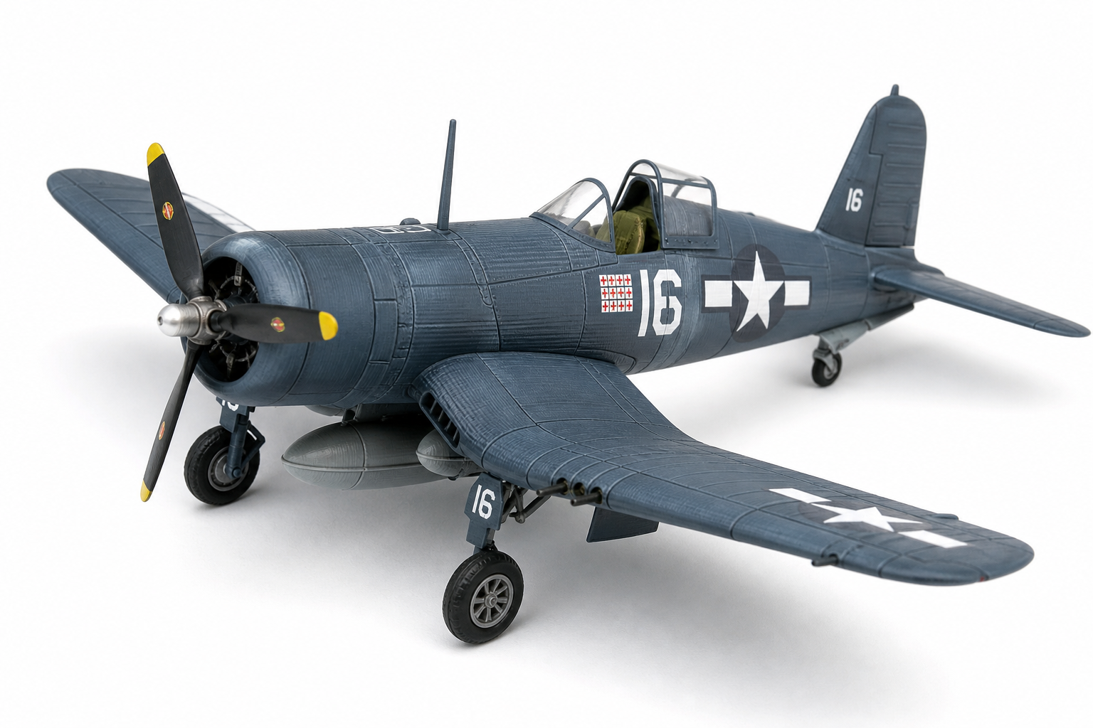 Corsair F2G 战斗机飞机套件卡 إلهام التصميم الإبداعي للطباعة ثلاثية الأبعاد